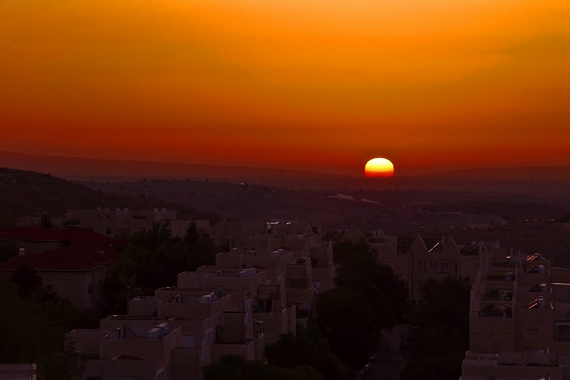 שקיעה ב"סתם יום של חול