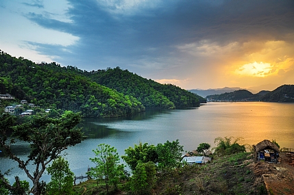 Lake Begnas Tal