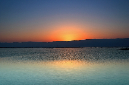 צבעים של זריחה